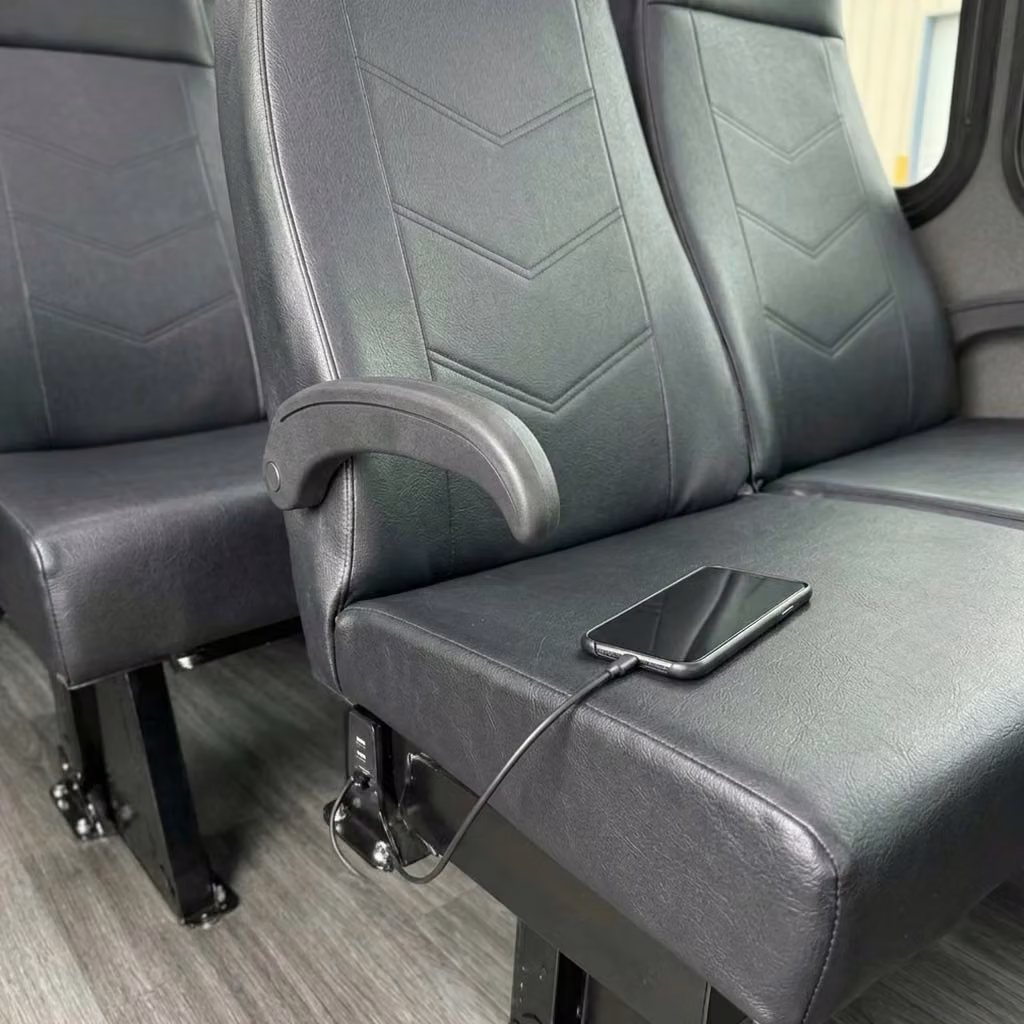 chamblee 15 passenger minibus usb charging