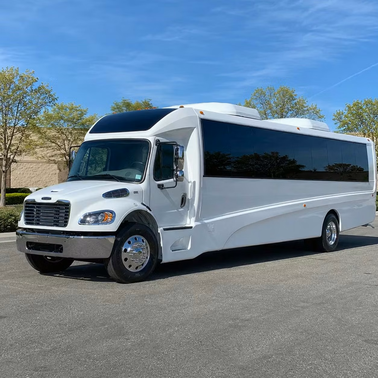 chamblee 28 passenger minibus rental