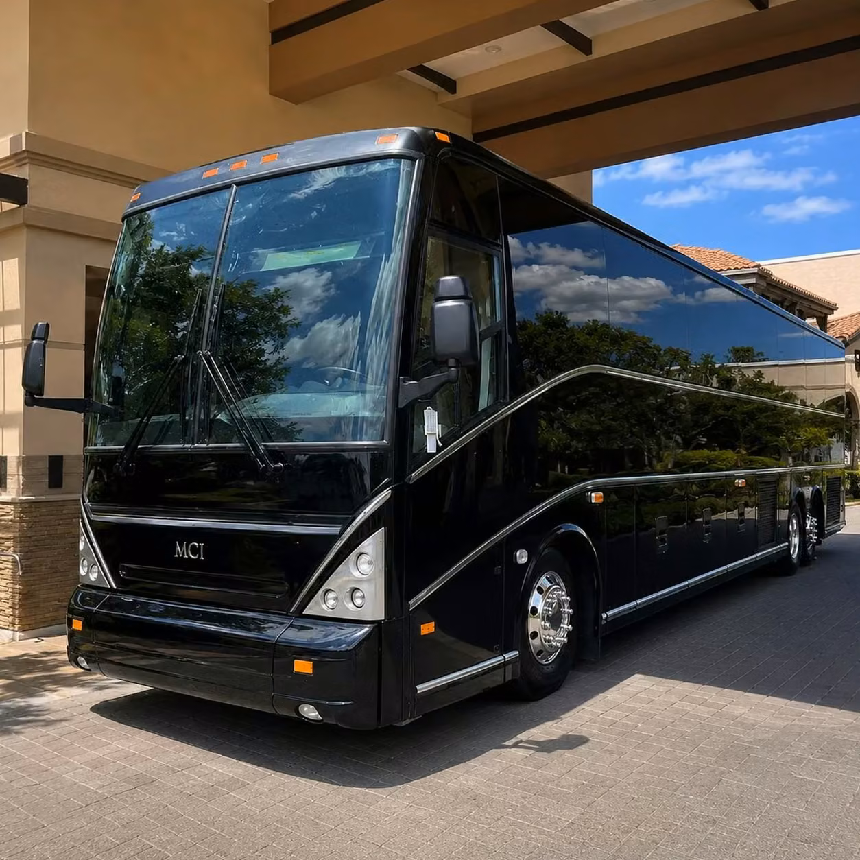 chamblee bus rentals for private history tours