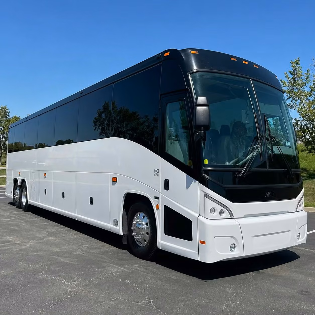 chamblee bus rentals in chamblee for conventions and career fairs