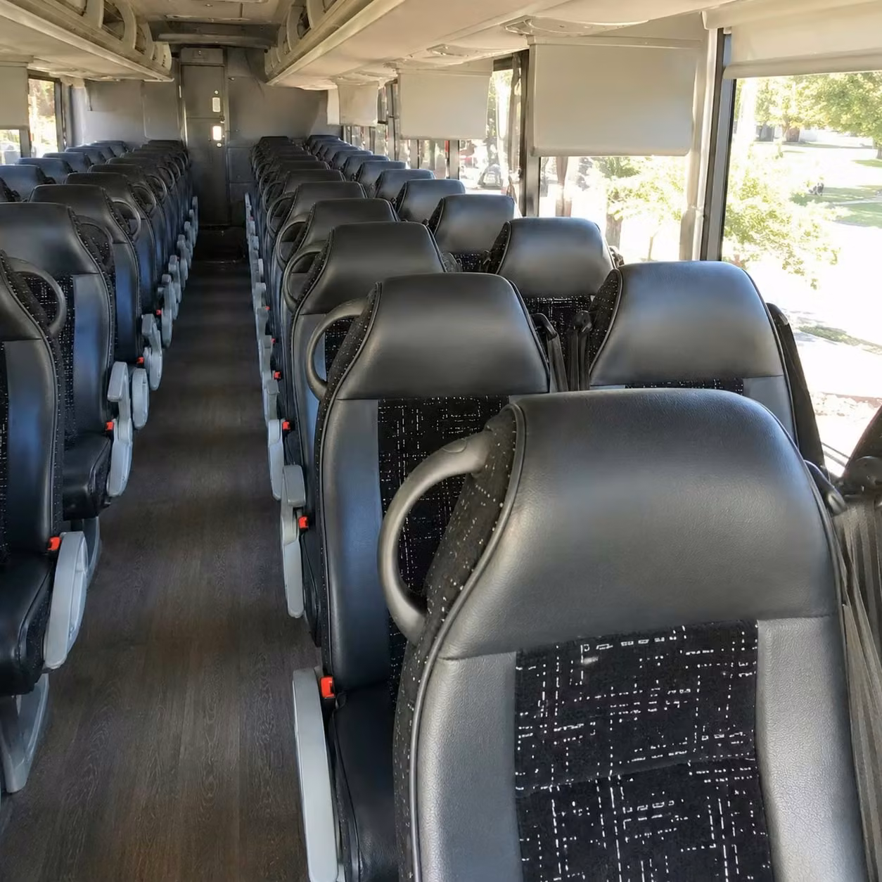 chamblee charter bus interior 3