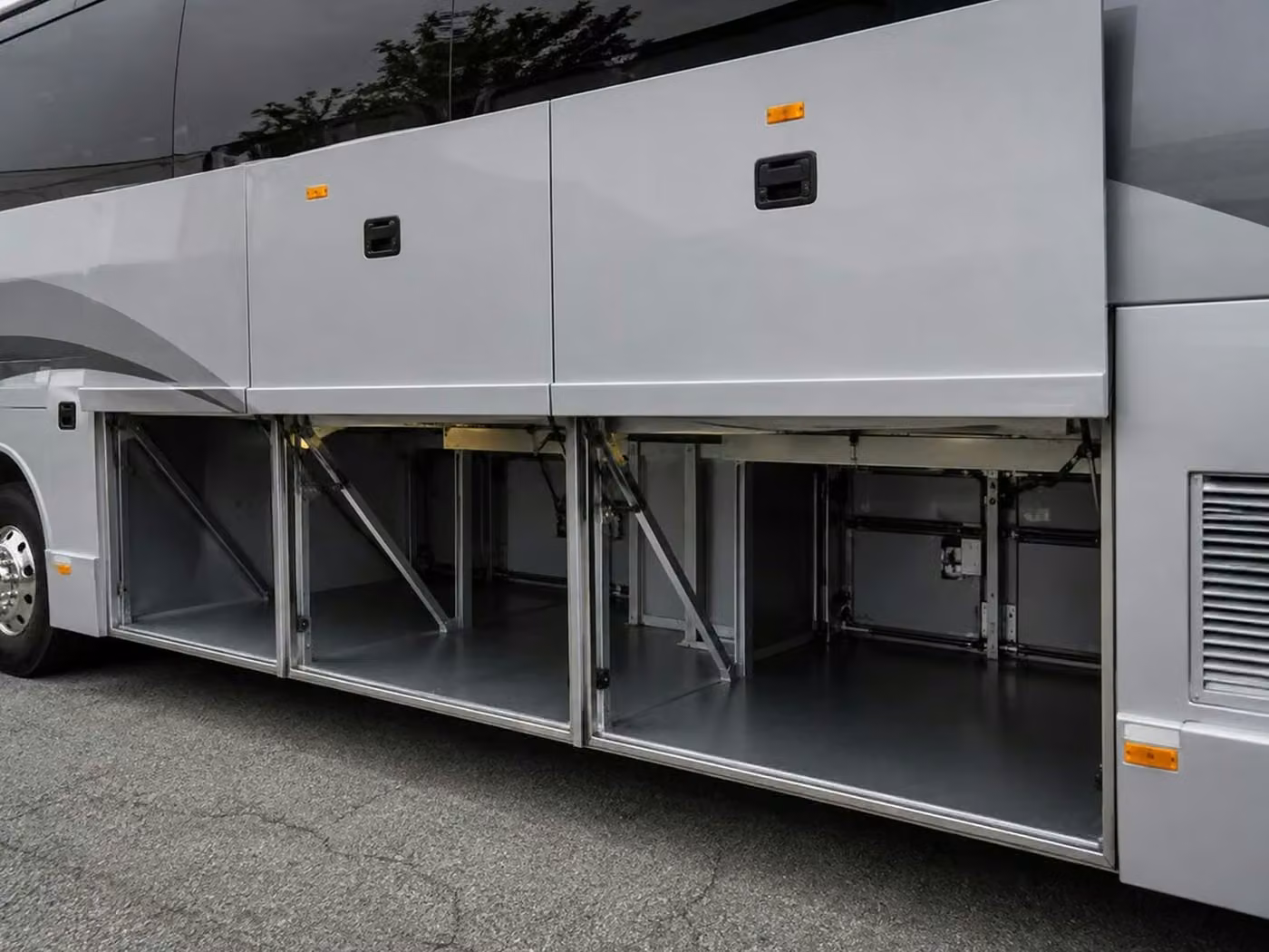 chamblee charter bus under bus storage