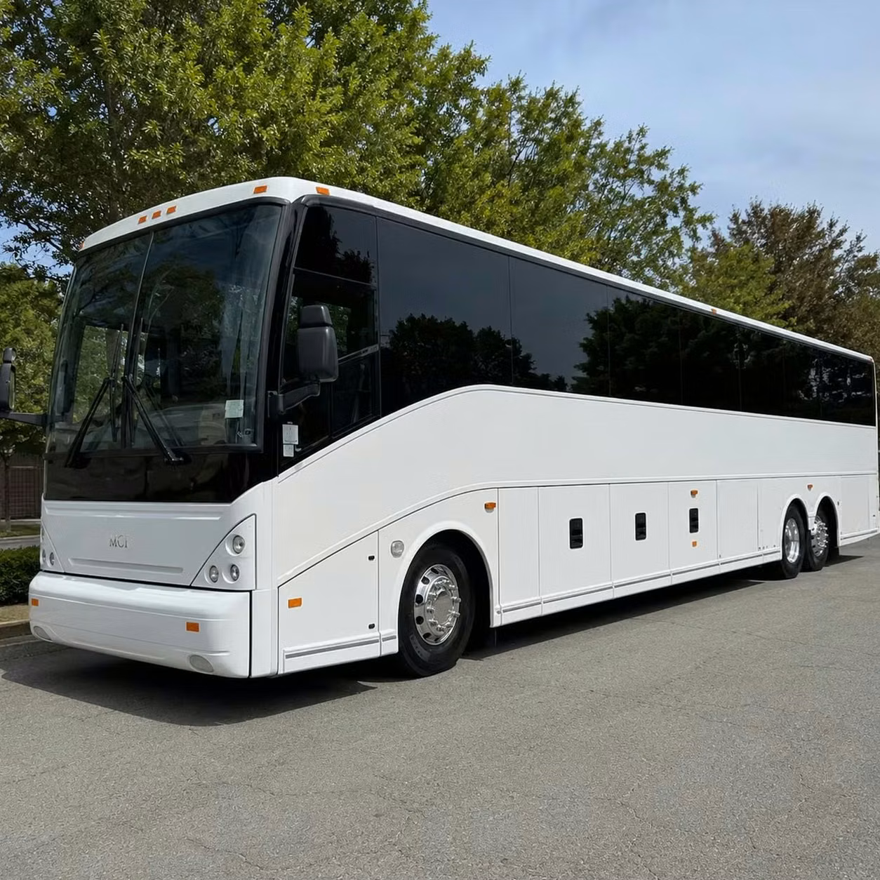 chamblee charter buses for corporate events