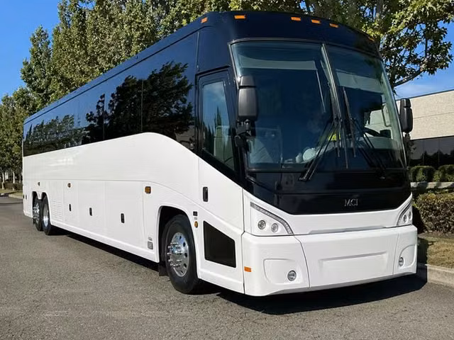chamblee charter buses