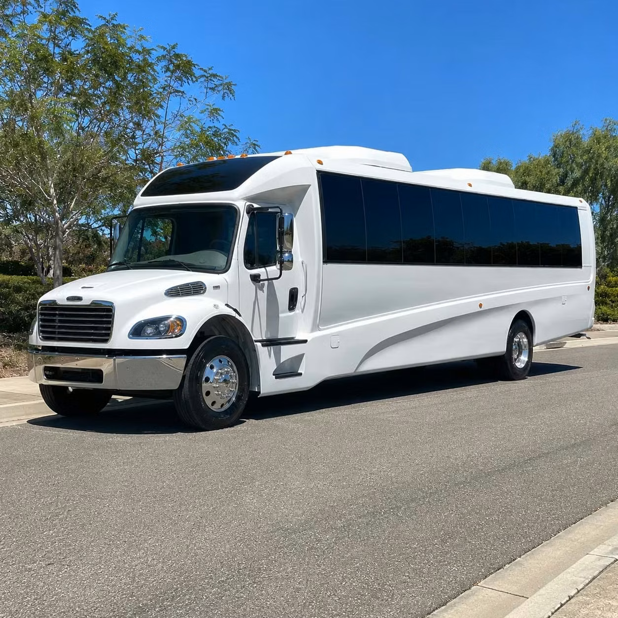 35 passenger minibus